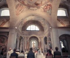 Foto in chiesa durante la cerimonia