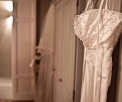 Abito per il matrimonio impreziosito da perle