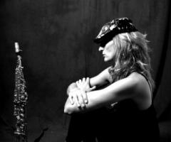 Ladies in Jazz - Una delle componenti della band