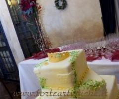 Torta per il ricevimento di matrimonio