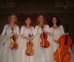Quartetto d'archi Estro Armonico in costume