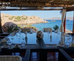 il panorama unico del ristorante La Scogliera