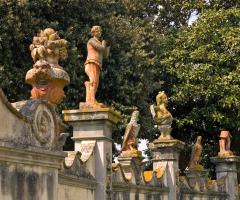 particolare della recinzione