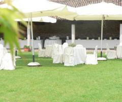 aperitivo in giardino