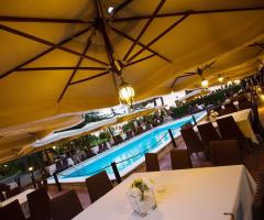 Villa Menelao - Matrimonio a bordo piscina