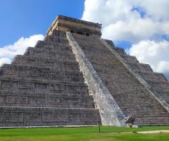 Valentina Villa CartOrange -  Affascinanti templi e misteri attraverso il Messico