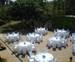 Ricevimento di matrimonio all'aperto