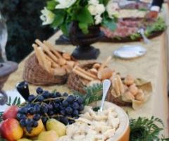 Particolare del buffet degli antipasti