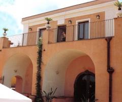 Esterno dell'agriturismo per ricevimento di matrimonio presso Giarre (Catania)