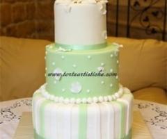 Torta di nozze in colore verde