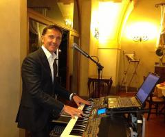 Gianni Live Music - Musica dal vivo per il matrimoni a Prato (Firenze)