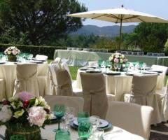 Mise en place sui toni del verde per il matrimonio