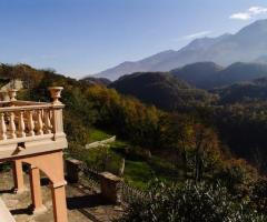Castello di Giaglione - Vista sulla valle dalla terrazza del castello