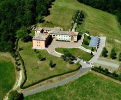 Le Scuderie Ducali immerse nel verde della natura