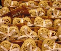 Bomboniere solidali a forma di cuore