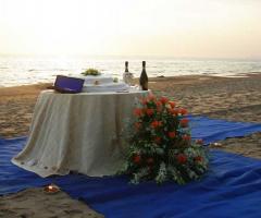 Hotel Villaggio Torre San Vito - Banchetto matrimonio sulla spiaggia