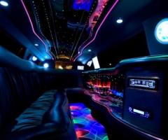 Interno limousine per gli sposi