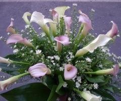 Addobbi floreali di calle per il matrimonio