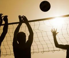 Mare e divertimento per un addio al celibato unico