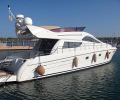 Noleggio barca per la luna di miele a Genova - Lamp City Yachting