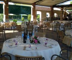 Ricevimento di matrimonio sotto il gazebo