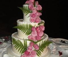 Torta nuziale con rose - Sea Club