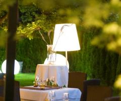 Uno scorcio sulla terrazza del ristorante La veranda.