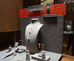 I gioielli Daverio1933 in gioielleria a Bergamo