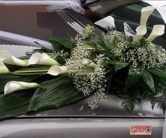 Fiori per auto sposi