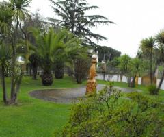 Ristorante con giardino per il ricevimento di nozze