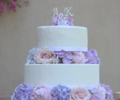 wedding cake con fiori freschi