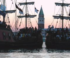 Ospiti a bordo dei due Galeoni Veneziani per il matrimonio