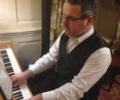 Luciano Bergamo Organista - La musica per il matrimonio a Bergamo