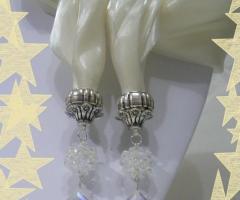 Stola grande avorio con pendenti di cristallo su ordinazione, per un evento speciale