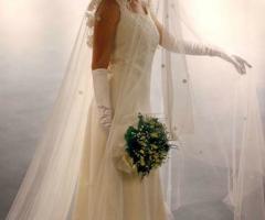 Abito da sposa disegnato e cucito dalla Sartoria Capi Capricciosi di Bologna