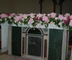 Rose per addobbo in chiesa