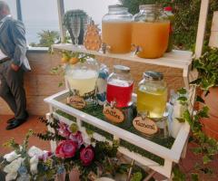 carretto a due piani per aperitivi