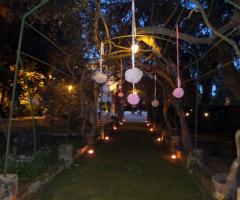 Allestimento viale d'ingresso alla villa