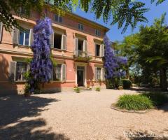 Ingresso di Villa San Domenico ad Asti