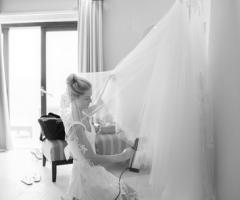 Marco Odorino Photography - La preparazione dell'abito da sposa