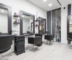 Devivo Parrucchiere & Makeup - Salone Roma