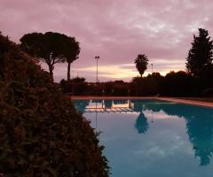 Antica Masseria Martuccio - La piscina al tramonto