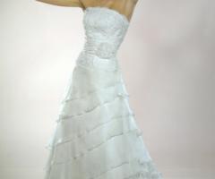 Elegante abito da sposa dell'Atelier le Spose di Annalisa di Bologna