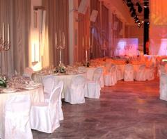 Allestimento di un matrimonio curato da Lucaroni Catering