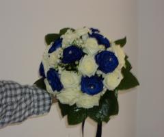 Bouquet tondo di rose. Maccabruni Antonella