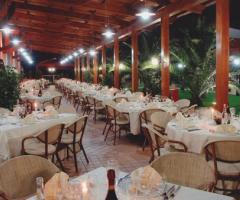 Terre delle Monache - Patio agriturismo per matrimoni