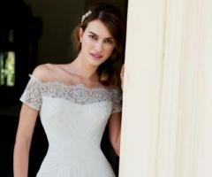 Vestito con ricami sul decollette - Modello Ponza