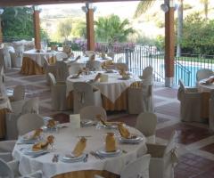 Ricevimento all'aperto di Tenuta Roccadia a Carlentini (Siracusa)