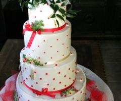 Torta di matrimonio natalizia