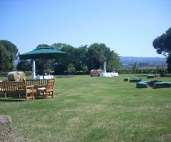 Vista dal giardino della Tenuta Pantano Borghese